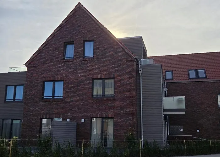 Nr 306 - Apartmenthaus 